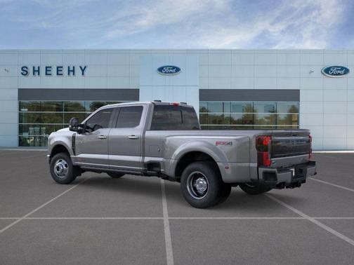 2025 Ford F-350 Platinum