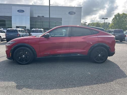 2021 Ford Mustang Mach-E California Route 1