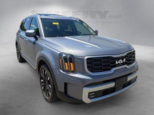 Everlasting Silver 2024 Kia Telluride SX