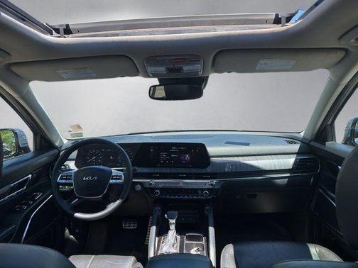 Everlasting Silver 2024 Kia Telluride SX