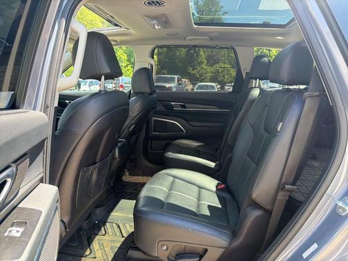 Everlasting Silver 2024 Kia Telluride SX