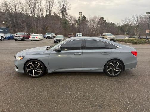 2022 Honda Accord Sport SE