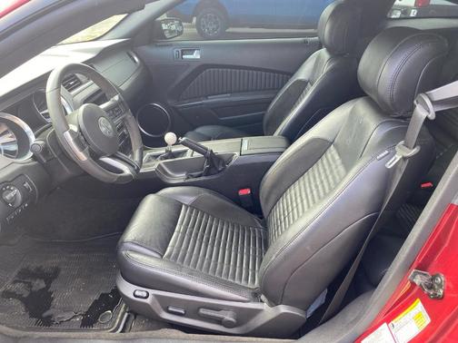 2014 Ford Shelby GT500 Base