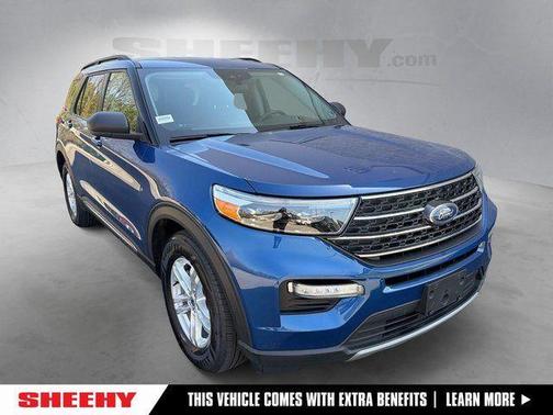 Atlas Blue Metallic 2022 Ford Explorer XLT