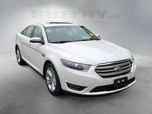 2015 Ford Taurus SEL