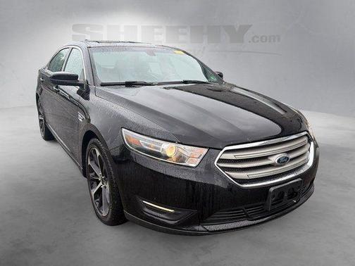 Shadow Black 2016 Ford Taurus SEL