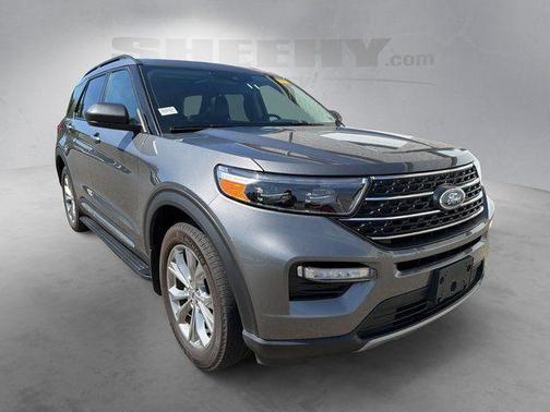 Gray Metallic 2023 Ford Explorer XLT
