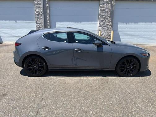 Gray Metallic 2025 Mazda Mazda3 FWD w/Premium Package