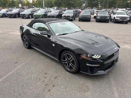 2023 Ford Mustang EcoBoost Premium