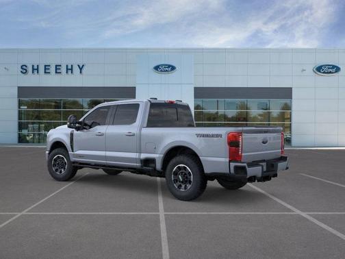 2025 Ford F-350 Lariat Super Duty