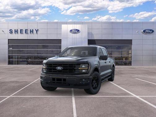 Black Metallic 2026 Ford F-150 XLT