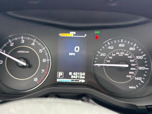Crystal White Pearl 2022 Subaru Impreza Base
