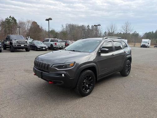 2022 Jeep Cherokee Trailhawk