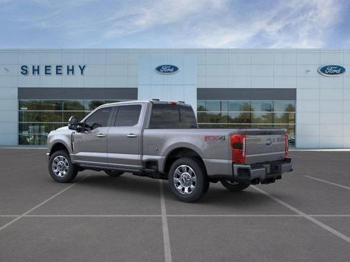 2025 Ford F-350 Lariat Super Duty