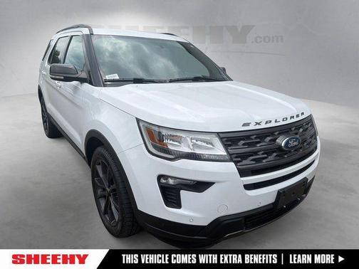 Oxford White 2018 Ford Explorer XLT