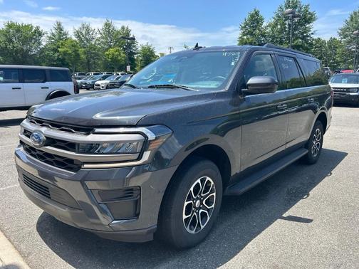 Gray Metallic 2024 Ford Expedition Max XLT