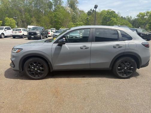 Urban Gray Pearl 2025 Honda HR-V Sport