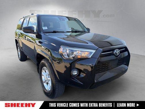 Midnight Black Metallic 2024 Toyota 4Runner SR5