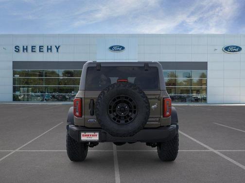 Gray 2026 Ford Bronco Outer Banks