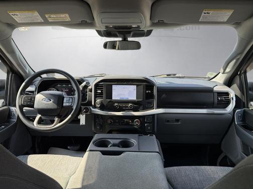 Iconic Silver Metallic 2023 Ford F-150 XLT