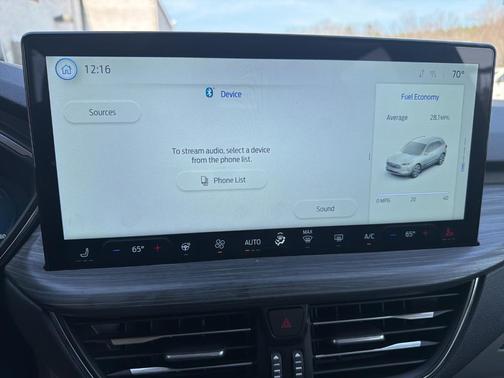 2025 Ford Escape Platinum