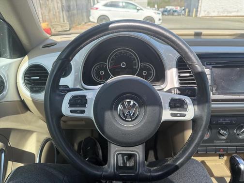 2013 Volkswagen Beetle 2.5L
