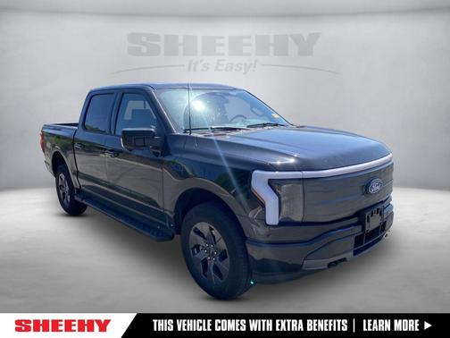2024 Ford F-150 Lightning LARIAT