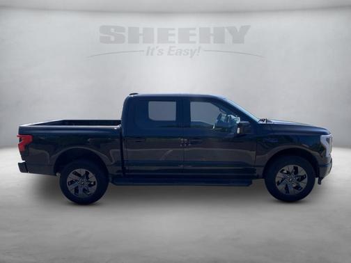2024 Ford F-150 Lightning LARIAT
