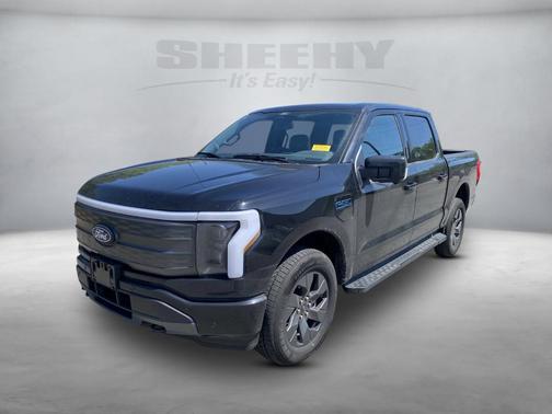 2024 Ford F-150 Lightning LARIAT