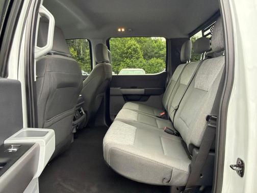 Avalanche 2026 Ford F-350 XLT