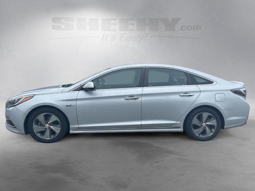 2017 Hyundai SONATA Hybrid Limited