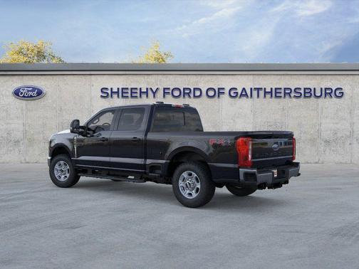Black Metallic 2026 Ford F-250 XLT