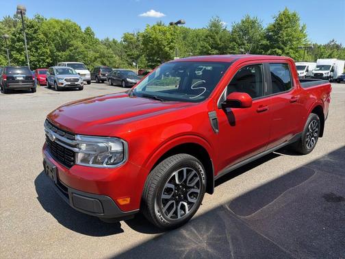 Hot Pepper Red Metallic Tinted Clearcoat 2023 Ford Maverick Lariat