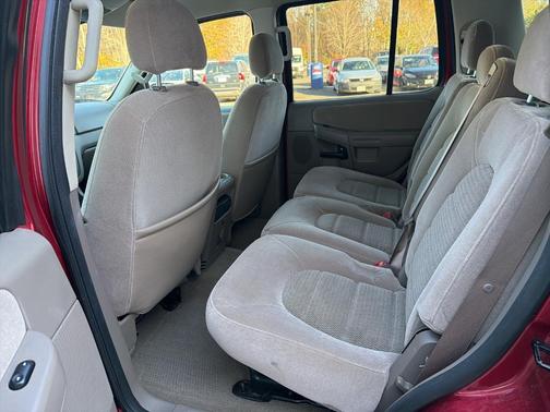 2005 Ford Explorer XLT