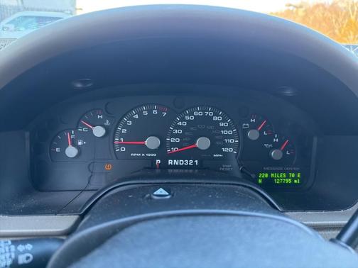 2005 Ford Explorer XLT