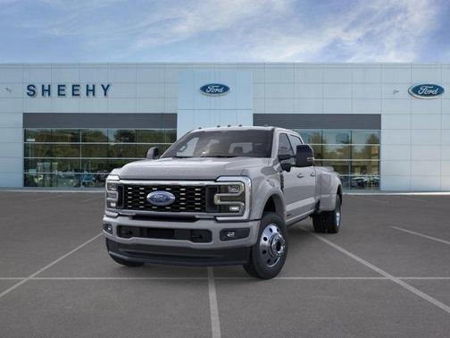 2026 Ford F-450 Platinum