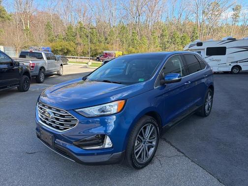 2020 Ford Edge Titanium