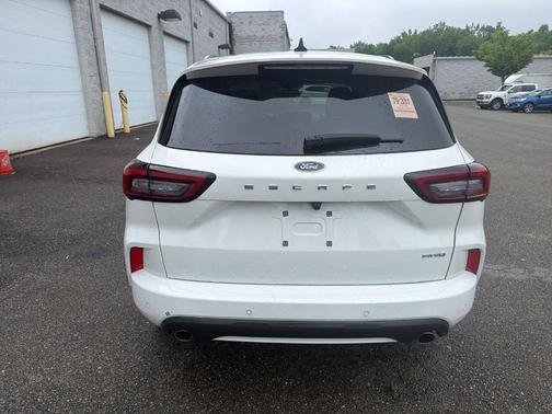 White Metallic 2024 Ford Escape ST-Line