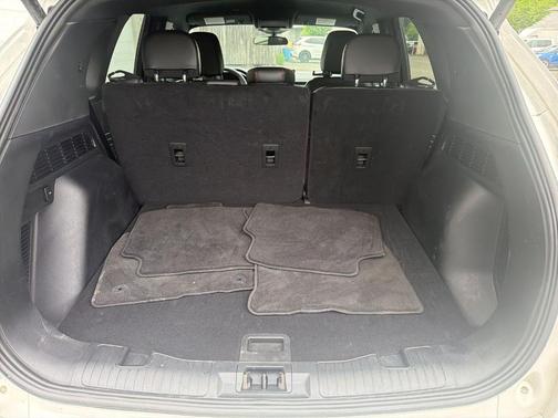 White Metallic 2024 Ford Escape ST-Line