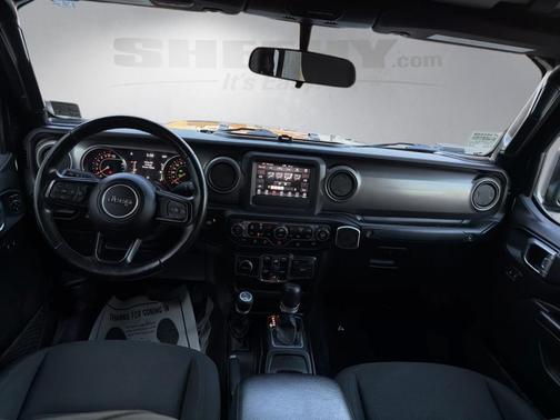 2021 Jeep Gladiator Sport