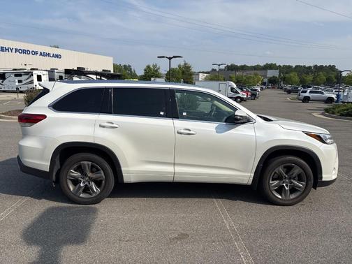 2018 Toyota Highlander Limited