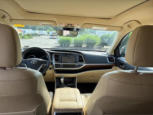 2018 Toyota Highlander Limited