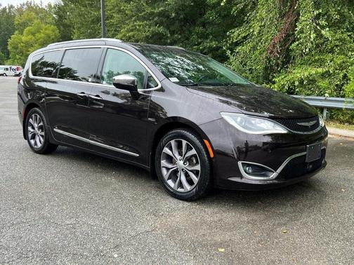 2017 Chrysler Pacifica Limited
