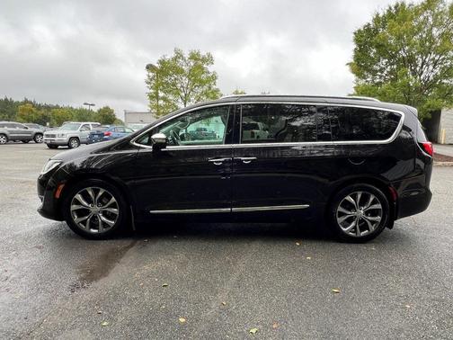 2017 Chrysler Pacifica Limited