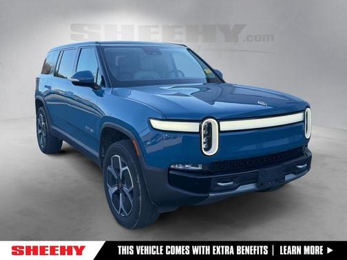 2024 Rivian R1S Adventure