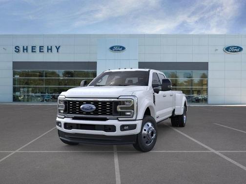 2026 Ford F-450 Platinum