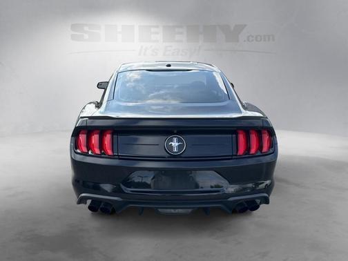 2020 Ford Mustang EcoBoost