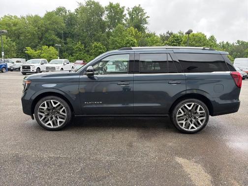 Blue Metallic 2025 Ford Expedition Platinum