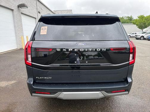 Blue Metallic 2025 Ford Expedition Platinum