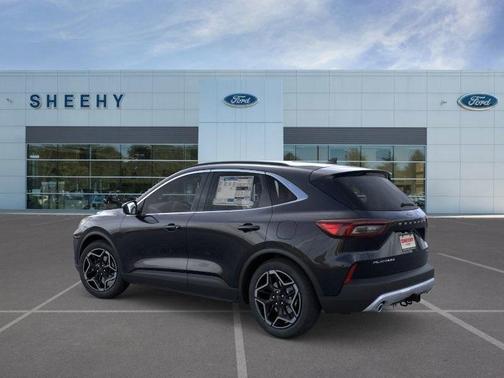 2026 Ford Escape Platinum